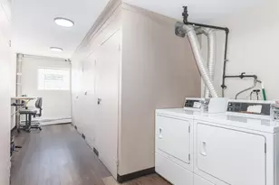 415 S Maple Ave, Oak Park, IL 60302 - Photo 16