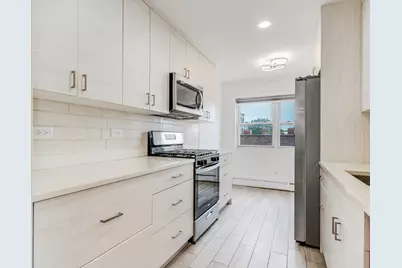 415 S Maple Avenue #202, Oak Park, IL 60302 - Photo 8