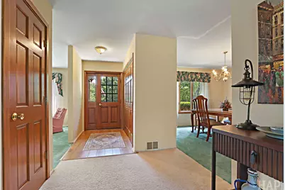 1702 Breezy Lawn Road, Spring Grove, IL 60081 - Photo 4