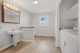 1000 E Jefferson St, Clifton, IL 61727 - Photo 10