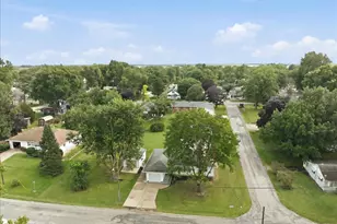 1000 E Jefferson St, Clifton, IL 61727 - Photo 26