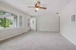 1000 E Jefferson St, Clifton, IL 61727 - Photo 22