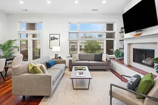 4212 N Lincoln Ave, Chicago, IL 60618 - Photo 2