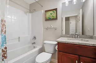 838 Shandrew Dr, Naperville, IL 60540 - Photo 20