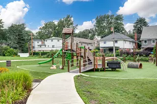1015 Leslie Ln, Villa Park, IL 60181 - Photo 16