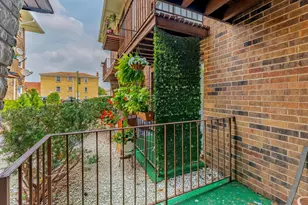 3158 N Neenah Ave, Chicago, IL 60634 - Photo 2