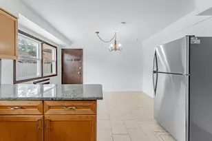 3158 N Neenah Ave, Chicago, IL 60634 - Photo 20