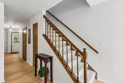 2007 N Coldspring Road, Arlington Heights, IL 60004 - Photo 16