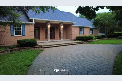 47W975 Lenschow Road, Hampshire, IL 60140 - Photo 6