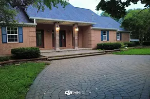 47W975 Lenschow Rd, Hampshire, IL 60140 - Photo 6