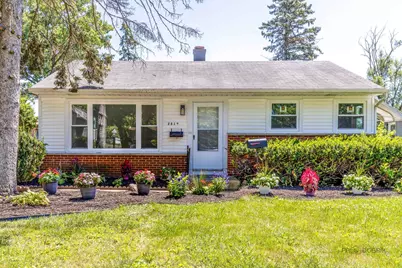 2814 Cardinal Drive, Rolling Meadows, IL 60008 - Photo 1