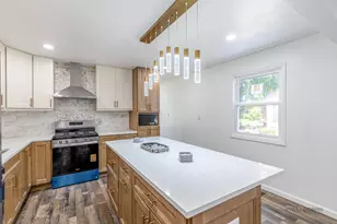 2814 Cardinal Dr, Rolling Meadows, IL 60008 - Photo 12