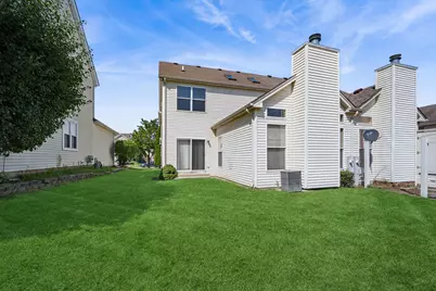 946 Cynthia Lane, Lake in the Hills, IL 60156 - Photo 22