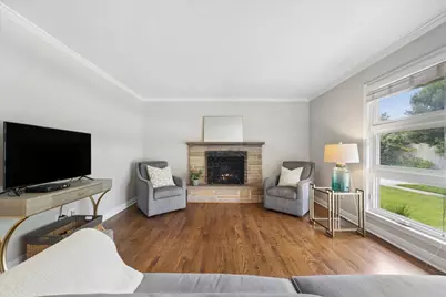 212 N Jackson Road, Clarendon Hills, IL 60514 - Photo 8