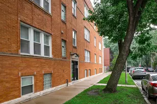 3722 W Altgeld St, Chicago, IL 60647 - Photo 2