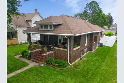 811 Farragut Place, Joliet, IL 60435 - Photo 1