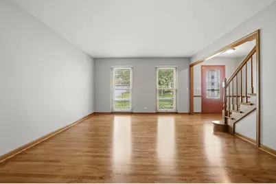 2528 Sun Valley Road, Lisle, IL 60532 - Photo 6