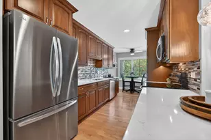 330 Mallard Point, Lake Barrington, IL 60010 - Photo 4