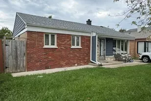 8132 S Kilbourn Ave, Chicago, IL 60652 - Photo 2