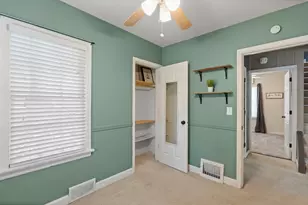 822 N Madison St, Woodstock, IL 60098 - Photo 18