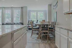 164 Roslyn Pl, Bloomingdale, IL 60108 - Photo 12
