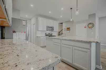 164 Roslyn Place, Bloomingdale, IL 60108 - Photo 8