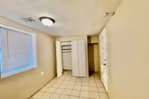 2227 W 19th St, Chicago, IL 60608 - Photo 6