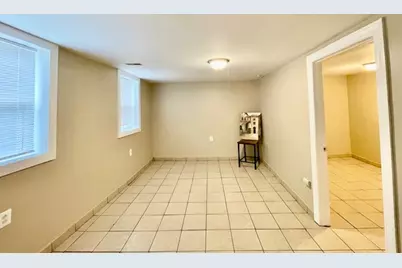 2227 W 19th Street #COACH, Chicago, IL 60608 - Photo 8