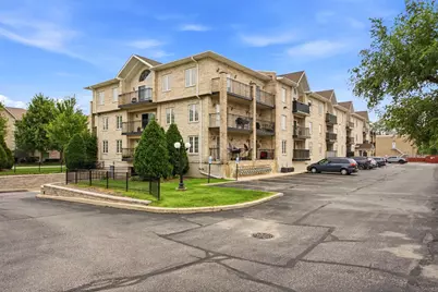 9400 S 79th Avenue #2E, Hickory Hills, IL 60457 - Photo 4