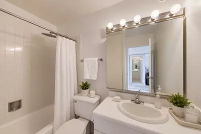 5320 N Sheridan Road #1509, Chicago, IL 60640 - Photo 14