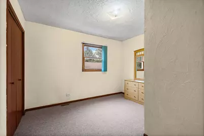 3245 Gilboa Avenue, Zion, IL 60099 - Photo 20