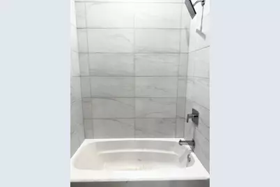 3404 N Lavergne Avenue #2F, Chicago, IL 60641 - Photo 12