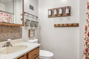 45 N Aspen Dr, Cortland, IL 60112 - Photo 22