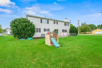45 N Aspen Drive, Cortland, IL 60112 - Photo 36