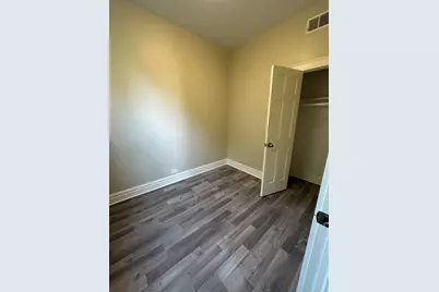 1522 E 71st Place #2, Chicago, IL 60619 - Photo 4