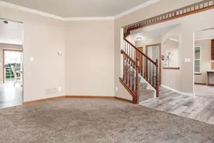 7238 Price Dr, Machesney Park, IL 61115 - Photo 8