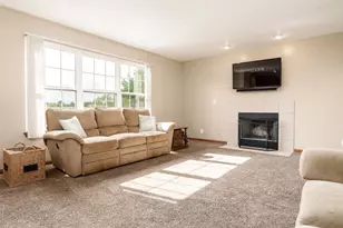 7238 Price Dr, Machesney Park, IL 61115 - Photo 16