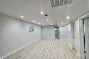 4845 N Kostner Ave, Chicago, IL 60630 - Photo 22