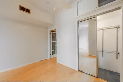 754 W California Terrace #2, Chicago, IL 60657 - Photo 14