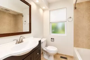 1305 1st St, Northbrook, IL 60062 - Photo 30