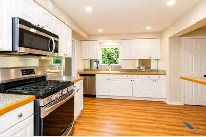 1305 1st Street, Northbrook, IL 60062 - Photo 16