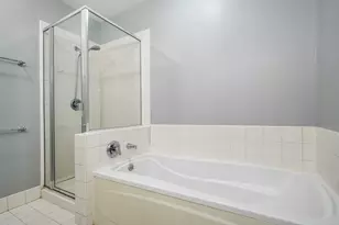 501 N Clinton St, Chicago, IL 60654 - Photo 14