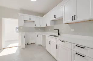 1911 S 11th Ave, Maywood, IL 60153 - Photo 8