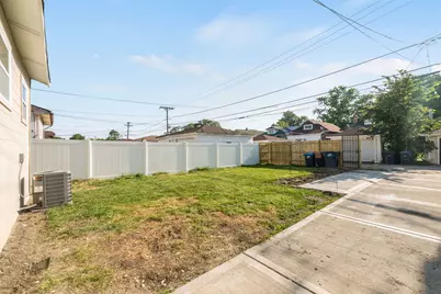 1911 S 11th Avenue, Maywood, IL 60153 - Photo 26