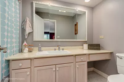 40 S Main Street #2C, Glen Ellyn, IL 60137 - Photo 16