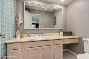 40 S Main St, Glen Ellyn, IL 60137 - Photo 16