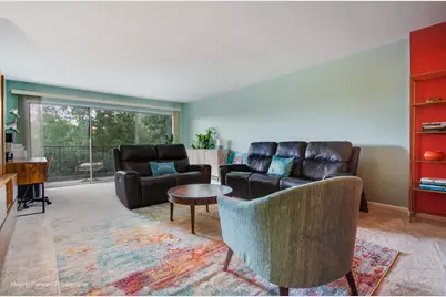 40 S Main Street #2C, Glen Ellyn, IL 60137 - Photo 6