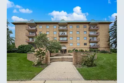 40 S Main Street #2C, Glen Ellyn, IL 60137 - Photo 2