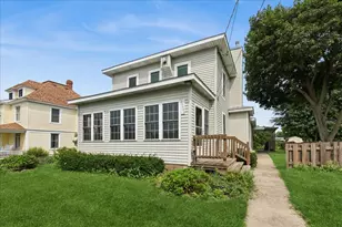 10808 N Woodstock St, Huntley, IL 60142 - Photo 1