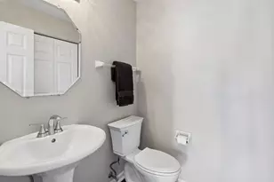 1344 Batavia Ct, Bartlett, IL 60103 - Photo 10